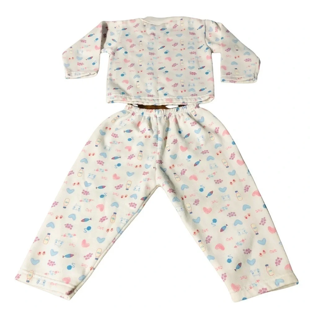 PINK CHILI - GIRLS CUTE PAJAMAS SIZE 1 / 2 white with light blue and pink cats